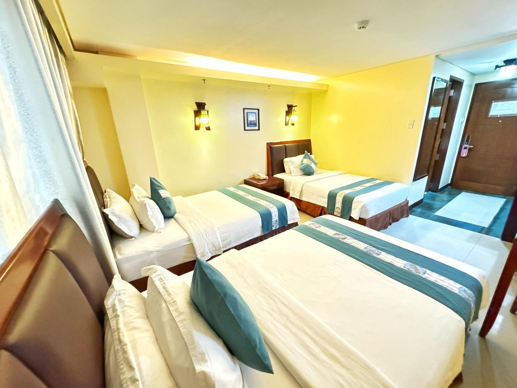 Golden Phoenix Hotel Boracay Manoc-Manoc Exterior foto