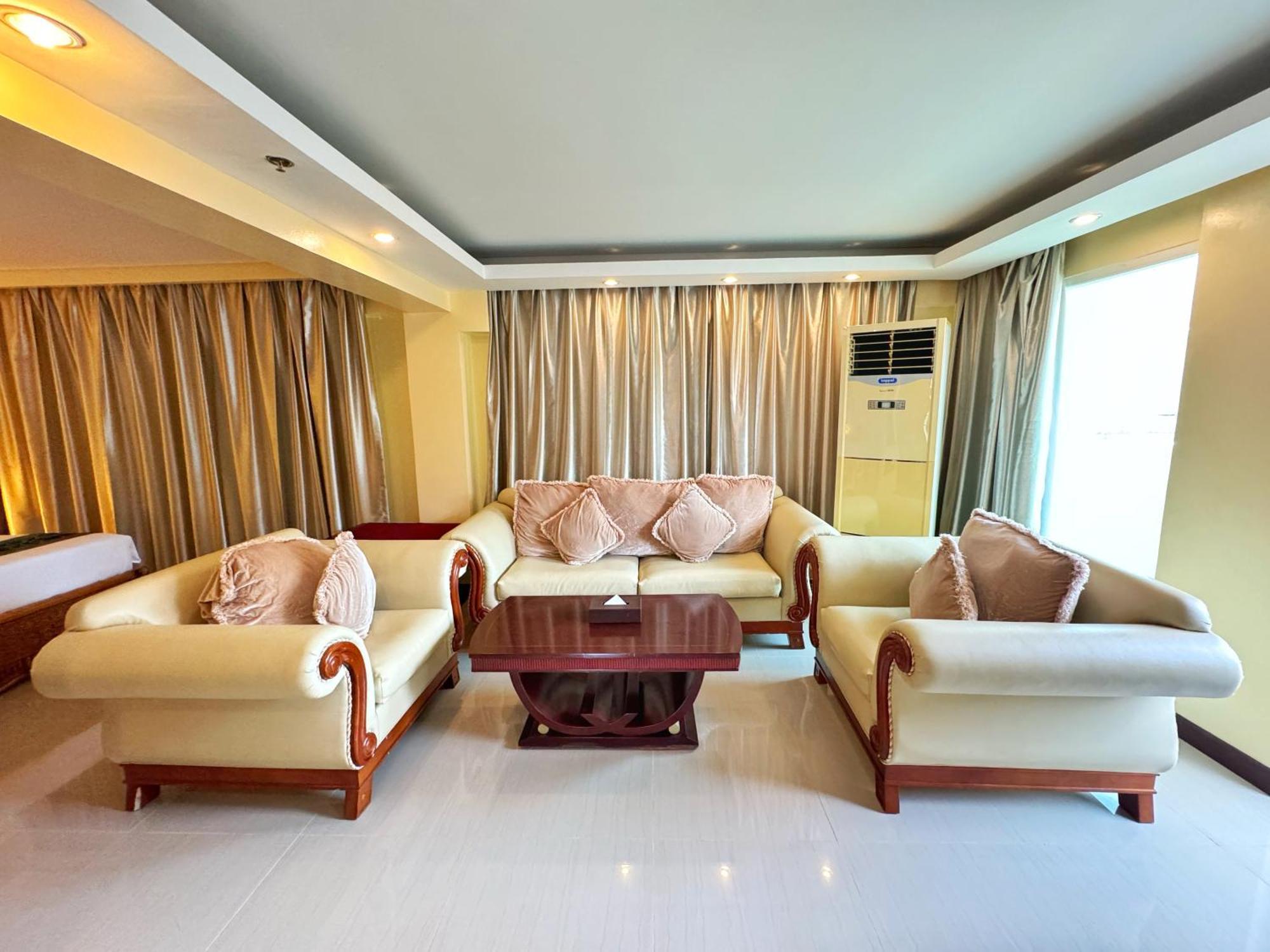 Golden Phoenix Hotel Boracay Manoc-Manoc Exterior foto