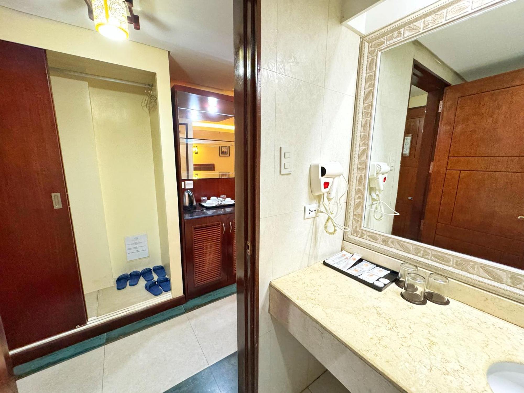Golden Phoenix Hotel Boracay Manoc-Manoc Exterior foto